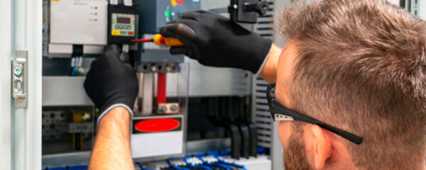 quelles-sont-les-causes-d-une-surconsommation-d-electricite-a-la-maison